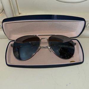 aviator sunglasses with a case